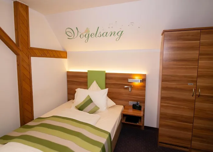 Otel Burgschaenke, & Restaurant - E-mobilitaet Ladestationen Fuer Elektroautos Burgthann